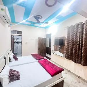 The Orchid - Walkable Distance From Taj Mahal Habitación en casa particular